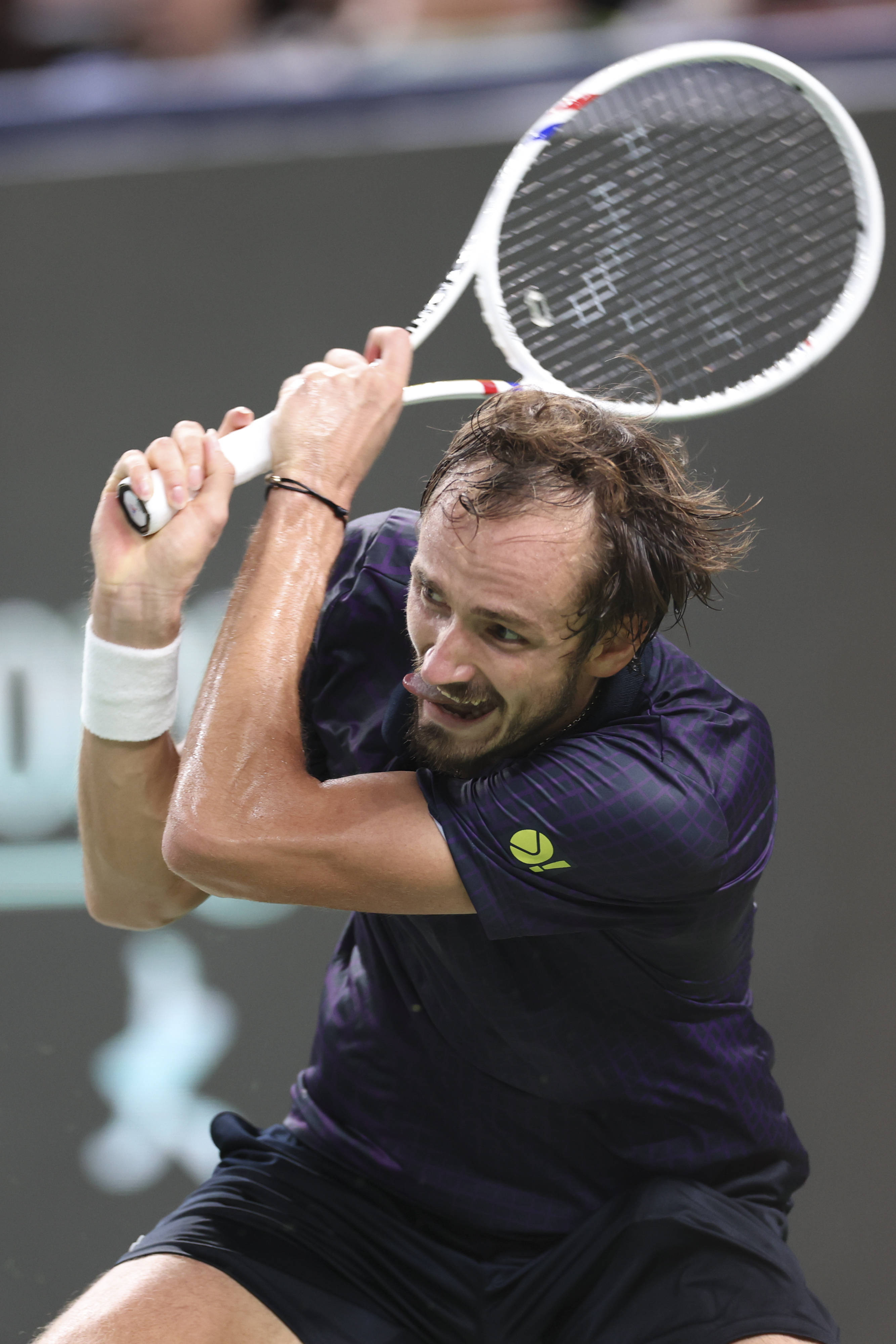 欧洲网球队碾压日本网球队，梅德韦杰夫制霸全场的简单介绍