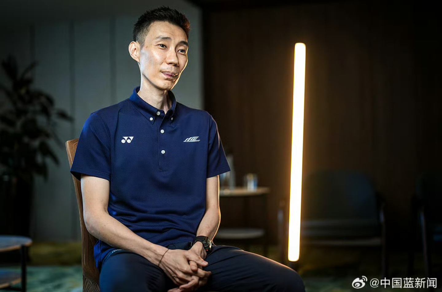 中国羽毛球队横扫丹麦羽毛球队，李宗伟完成帽子戏法