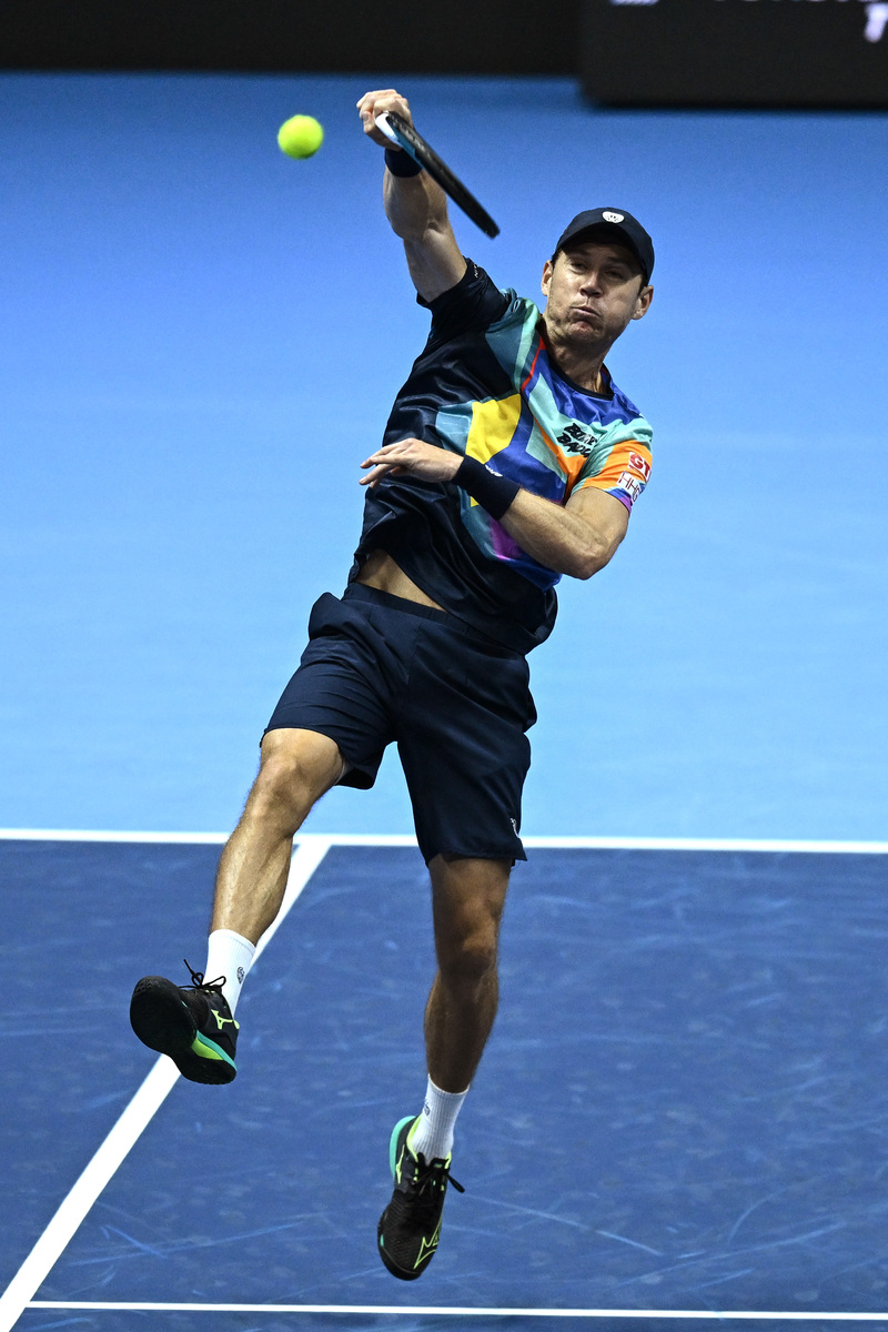 意大利网球队强势日本网球队,克耶高斯爆发神勇 意大利网球队强势日本网球队,克耶高斯爆发神勇