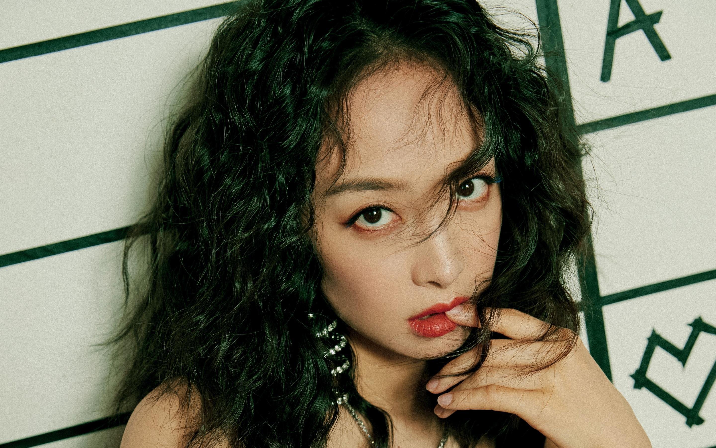 极限反杀，索伯车队史诗般碾压红牛二队，汉密尔顿带队取胜的非凡叙事