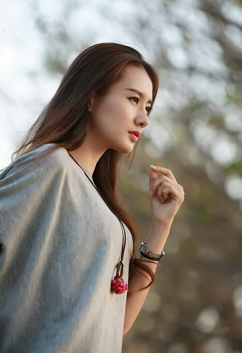 鏖战加时终破茧，擎天一柱定乾坤，浓眉全场最佳无争议，上海队险胜黄蜂